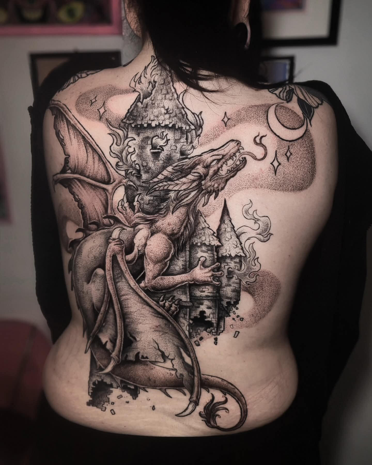 Blackwork medieval dragon Backpiece with a castle